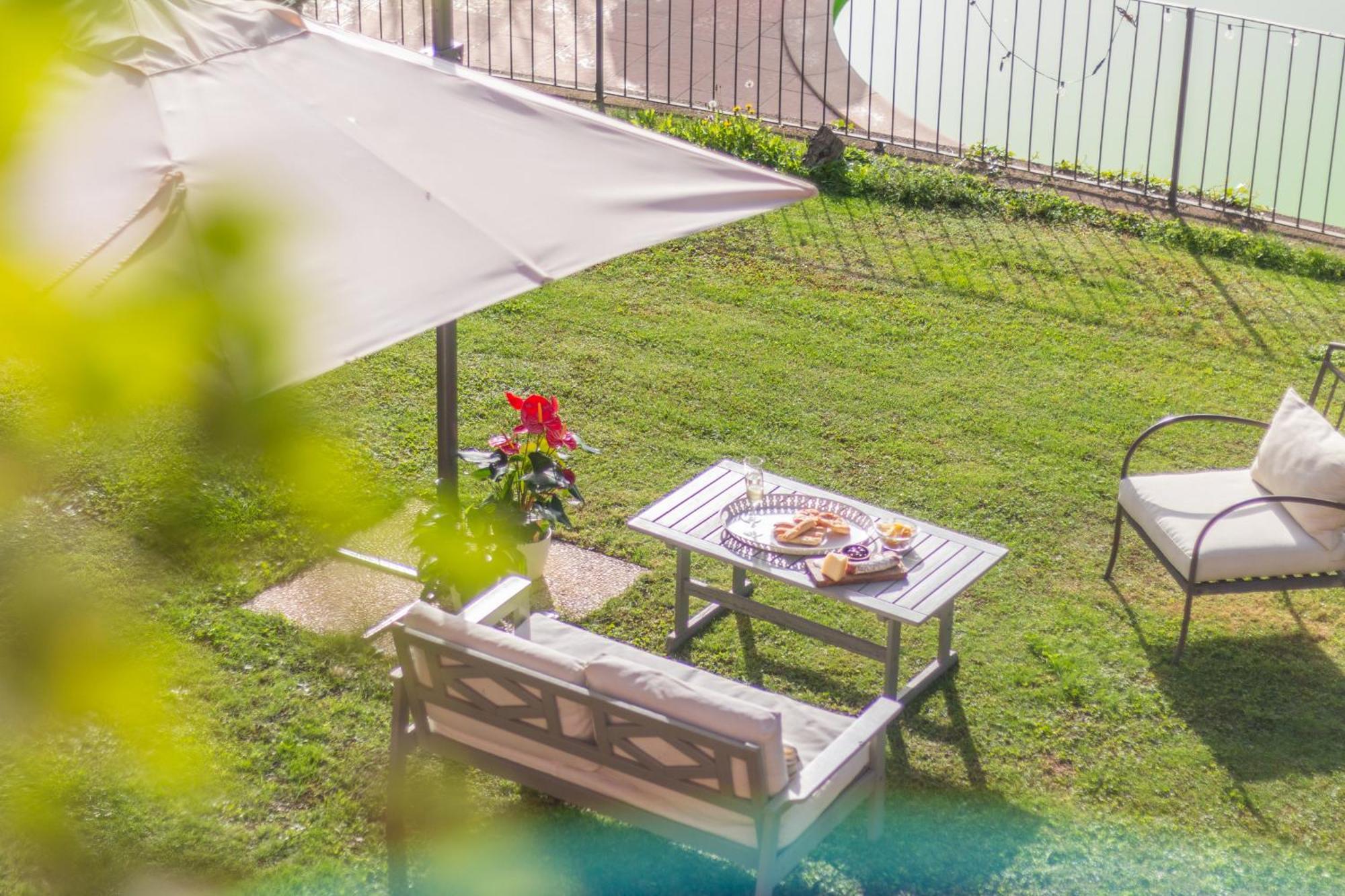 Ai Due Cedri Guest House Capranica Exterior photo